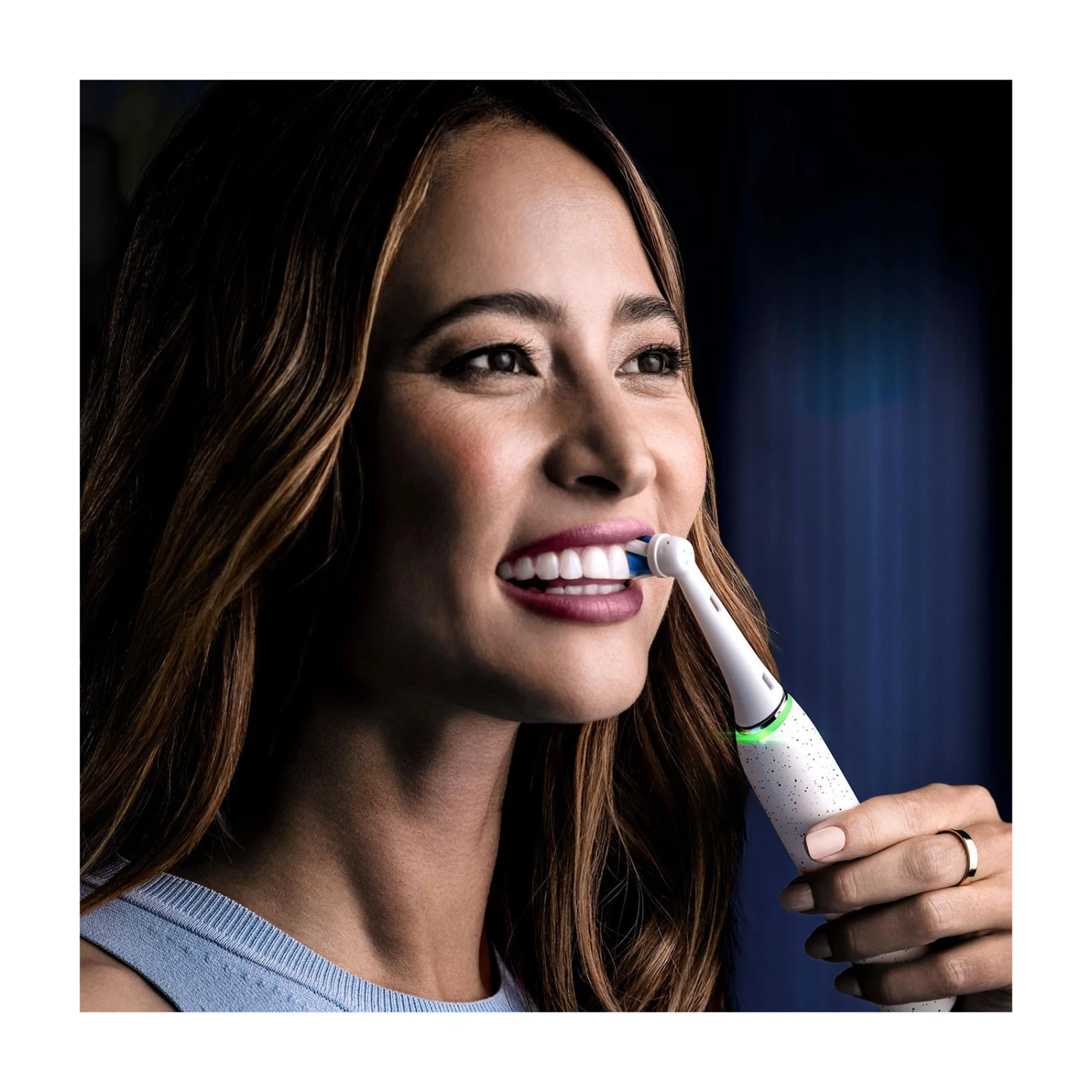 Oral B Oral-B IO Series 10 Zahnbürste Weiß 10 Oral B Oral-B IO Series 10 Zahnbürste Weiß – Bild 10