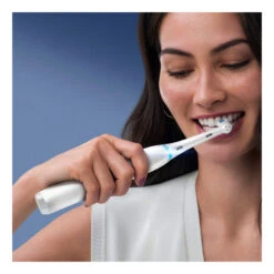 Oral B Oral-B Zahnbürste IO 8 White -Pflege Fachgeschäft 43386cfbcdf9b0f956fb020a2c27e699