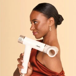 Shark HD352DE SpeedStyle Haartrockner -Pflege Fachgeschäft 96a73f63c06c4761a9c09b3a049da497